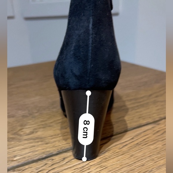 Studio Pollini 🇮🇹 Black Suede Ankle Boots - Picture 7 of 8